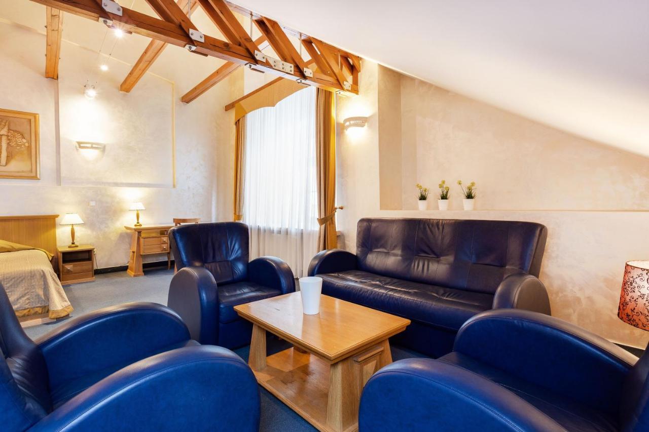 Atrium Suites Wilna Exterior foto