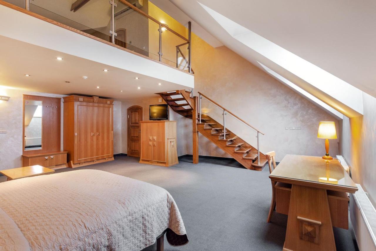 Atrium Suites Wilna Exterior foto